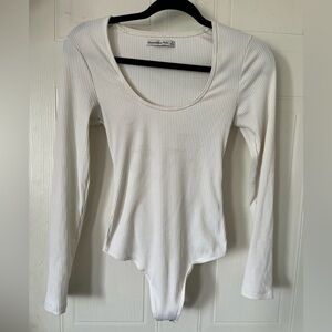 A&F Ribbed Scoop-neck Bodysuit